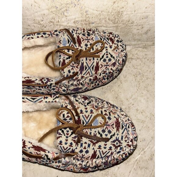 Minnetonka Britt Trapper Multicolor Tribal Print Fur Moccasin Slippers Size 8 - Picture 4 of 8